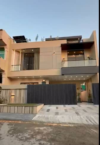 Ideally Located House Of 10 Marla Is Available For sale In Islamabad