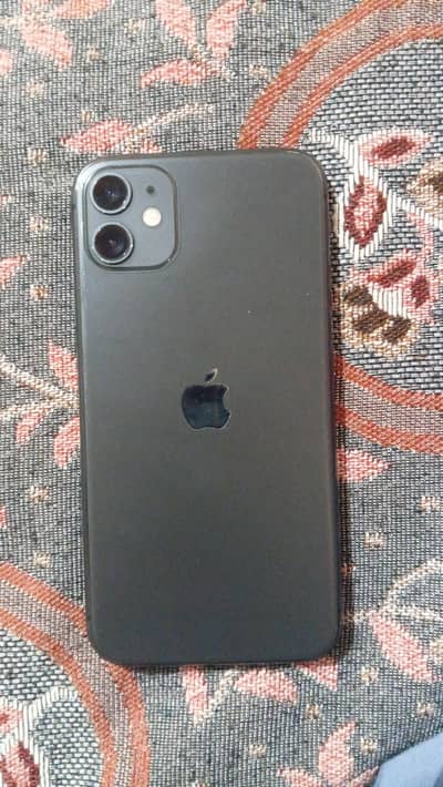 iphone 11  64GB / NON-PTA JV /condition 9/10