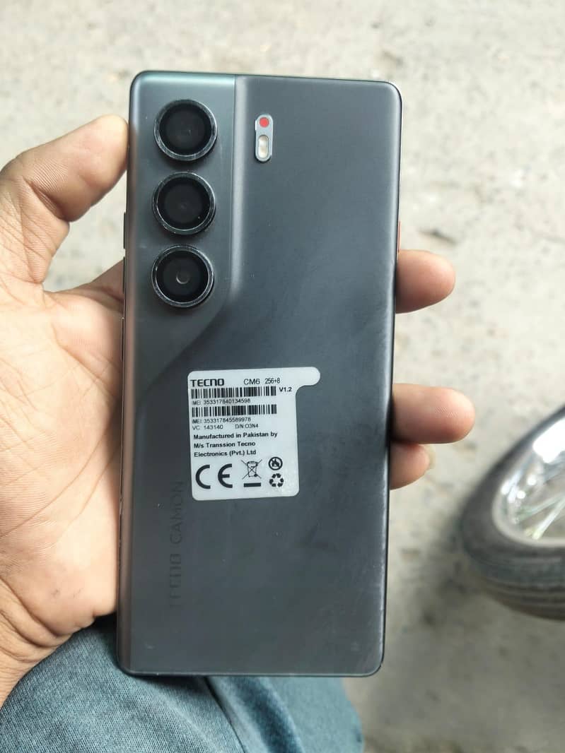 Tecno CAMON 40 Pro 2