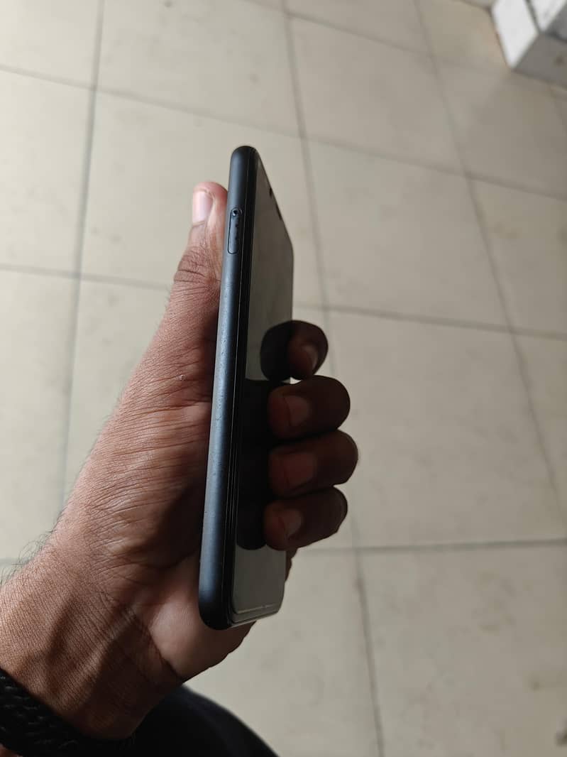 Google Pixel 4 7