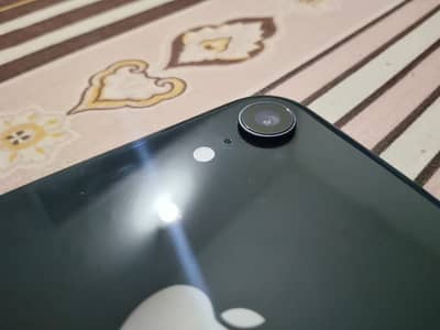 Apple iPhone XR