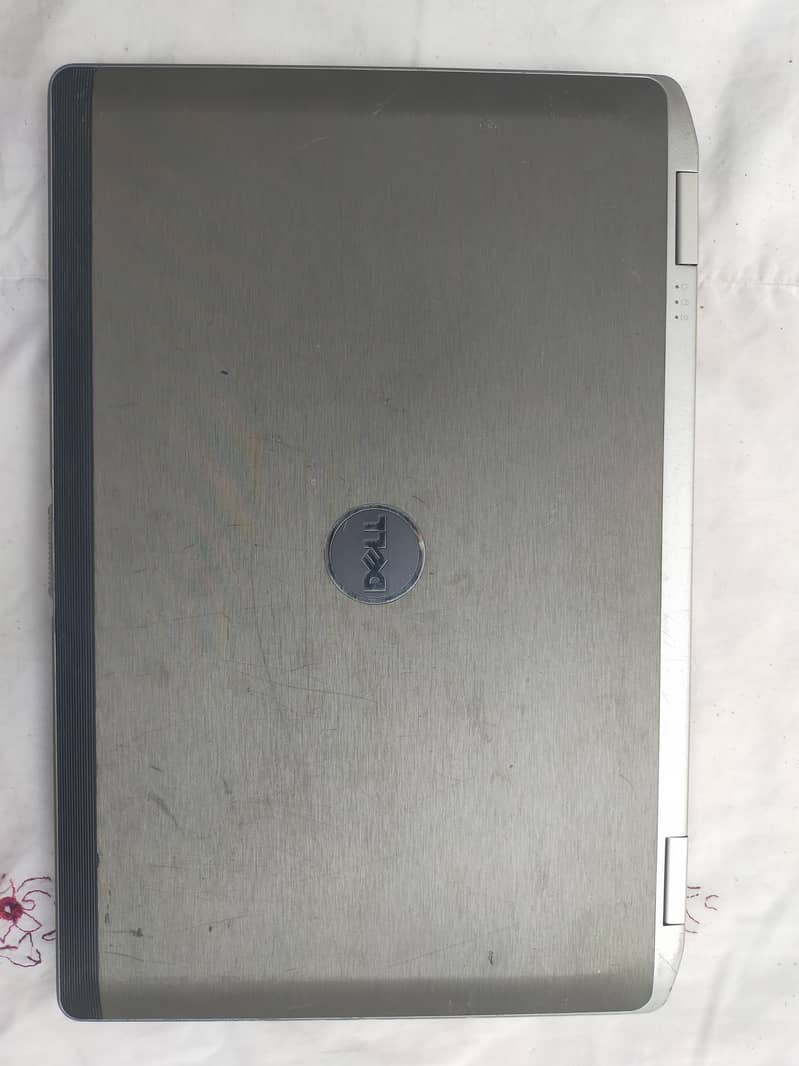 Dell e6530 laptop 1