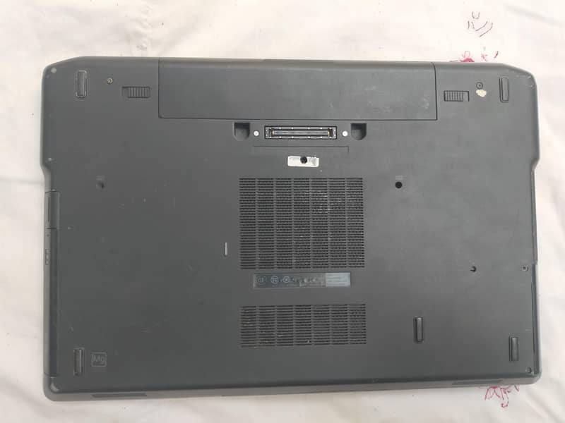 Dell e6530 laptop 2