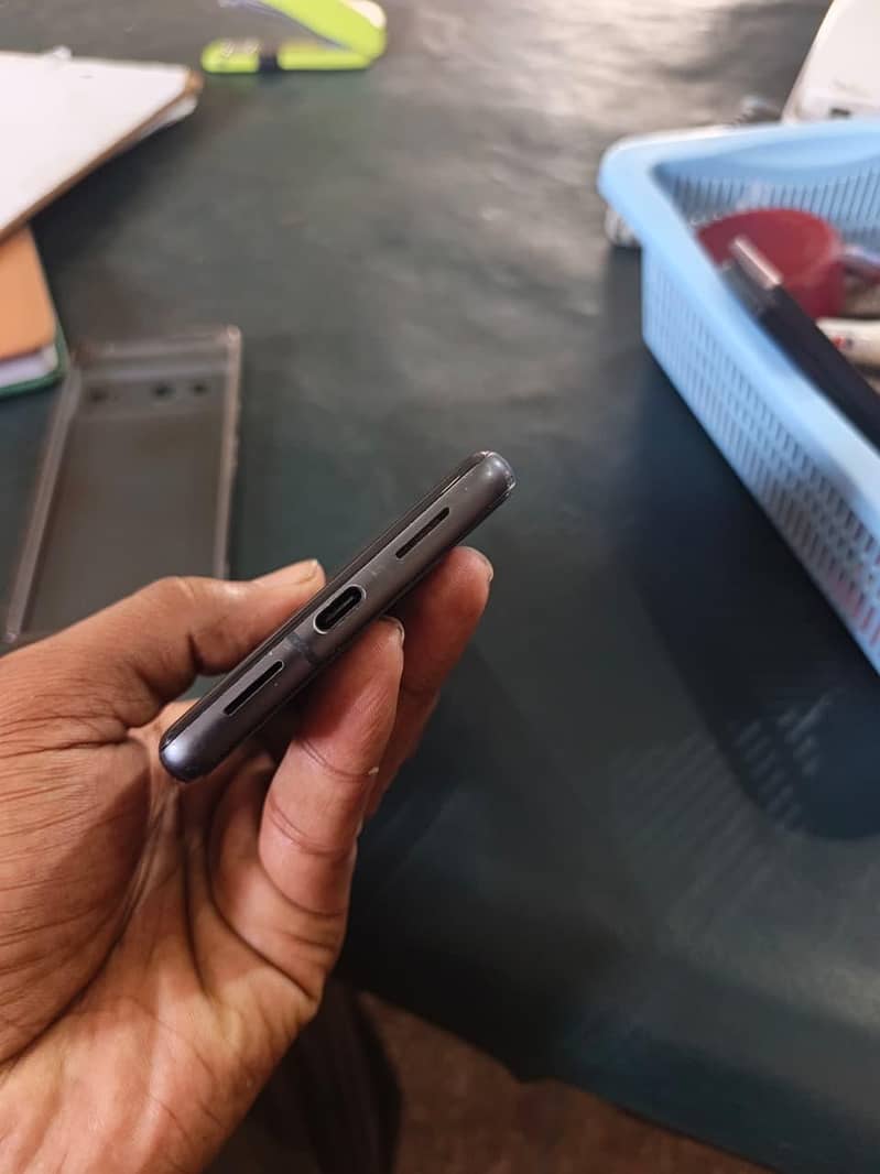 Google Pixel 7 3