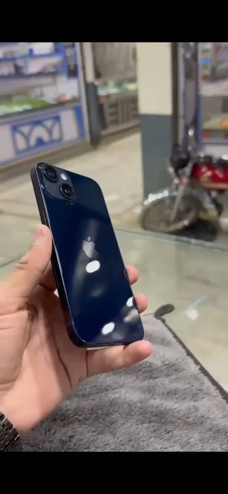 Apple iPhone 14 2