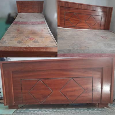 Single bed with medicated mattress