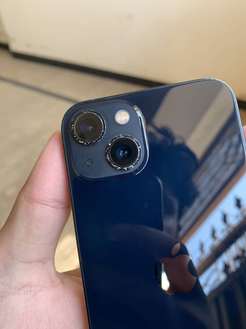 Apple iPhone 13 3