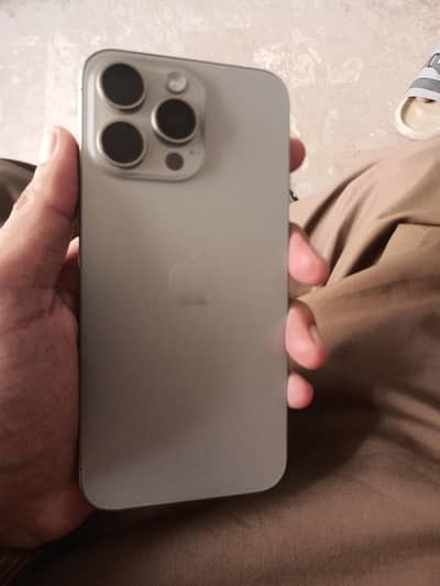 Apple iPhone 15 Pro Max