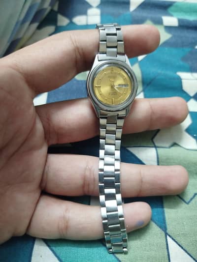 original Seiko 5 21 jewels automatic in perfect working condition