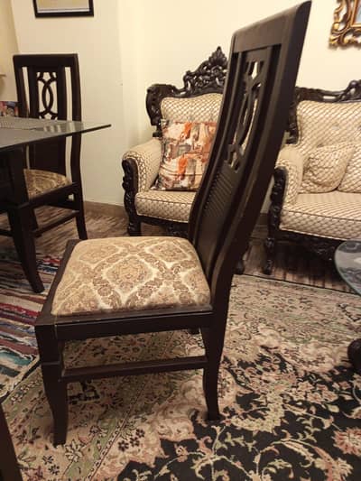 dinning table