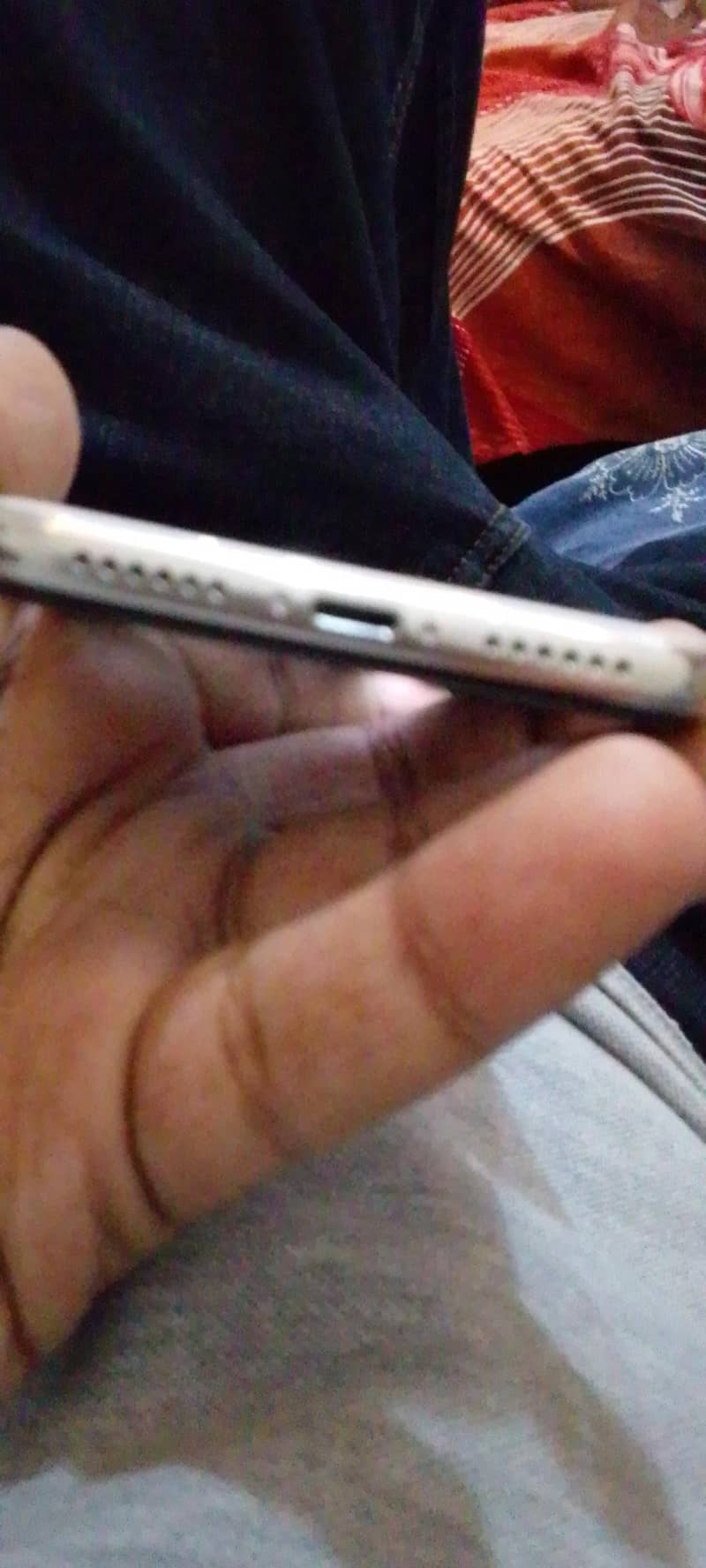 Apple iPhone X 3
