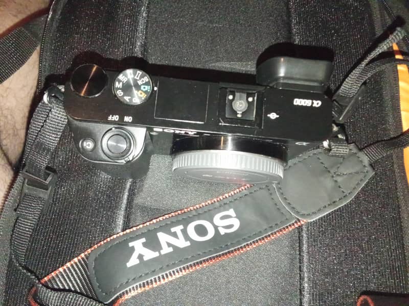Sony A6000 4