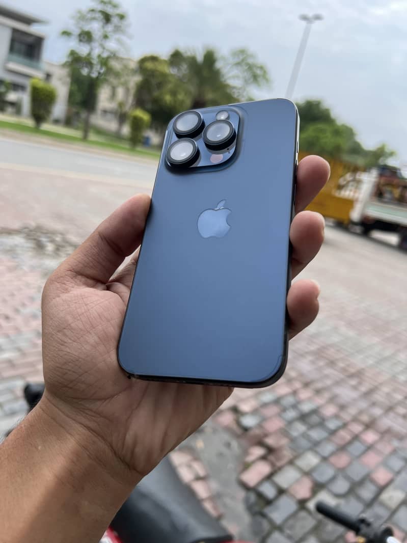 Apple iPhone 15 Pro 5