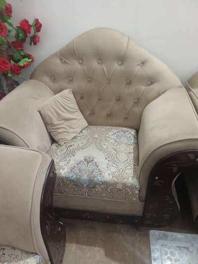 Complete Sofa set (having 3 seater, 2 seater and 1 seater)