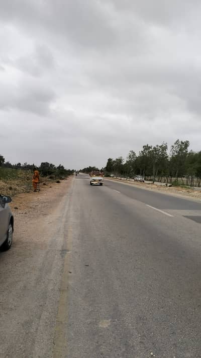 80 Acres Open Land for Sale on Gharo-Sakro Highway Near Chinese BYD Plant (Mega Motor Company)