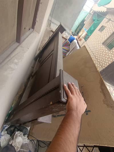 good condition bed double in low range