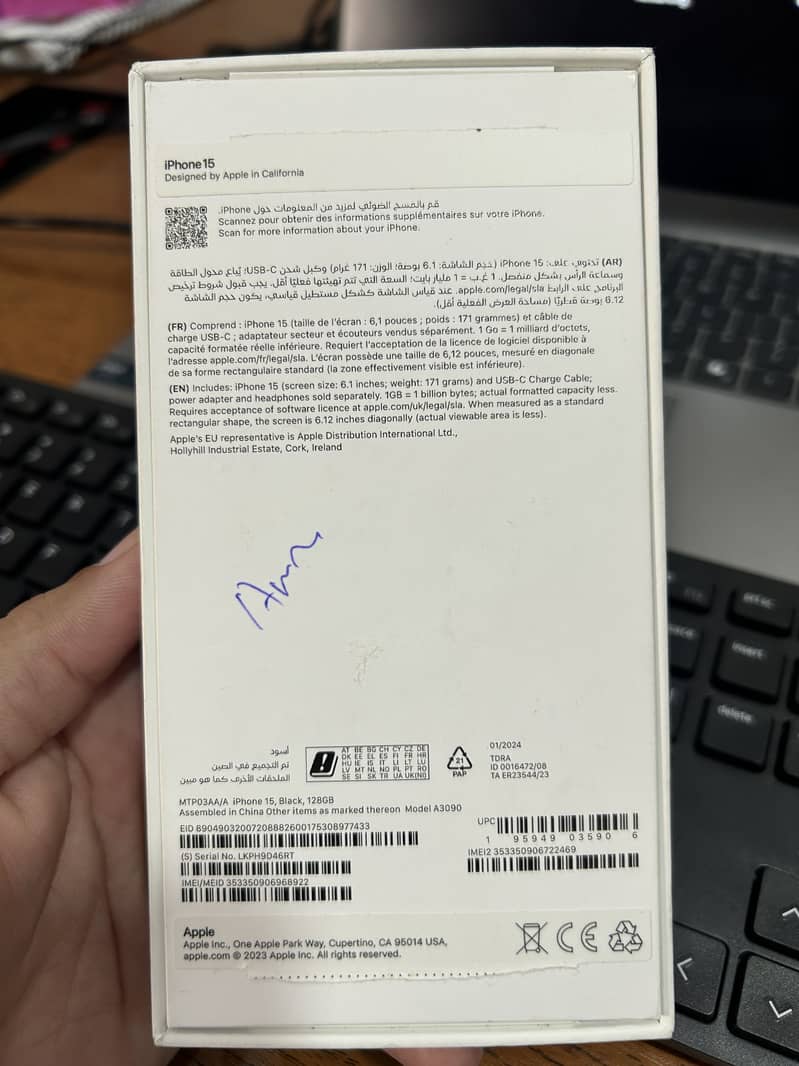 Apple iPhone 15 11