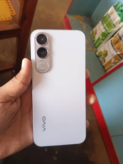 Vivo V70 FE 5G | 256gb + 8gb ram  |8th month warranty|