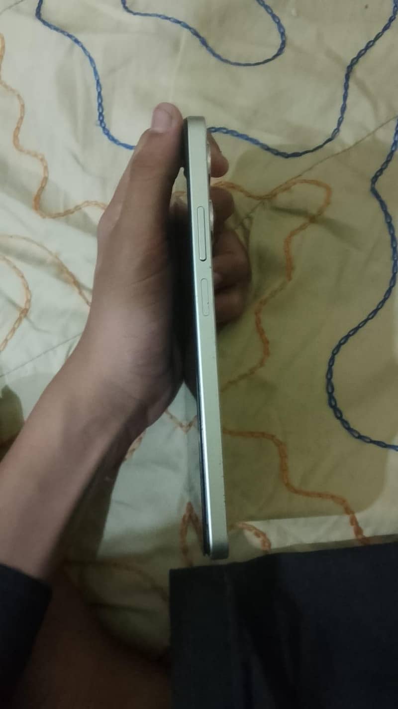 Realme Note 60x 10