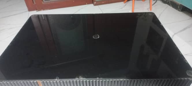 sofa and table 03214511116
