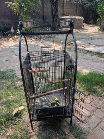 heavy iron parrot cage just like new