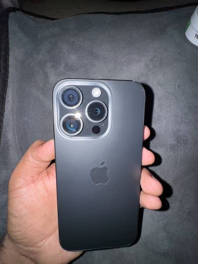 iPhone 15Pro Factory Unlock