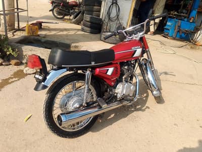 model 2017 good condition  double Saman ka stah