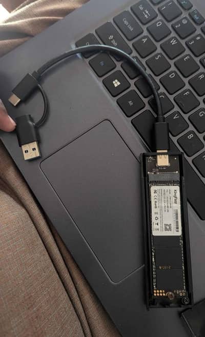 KingFast 256GB M. 2 SSD + External case with USB Cable Type C 2 C