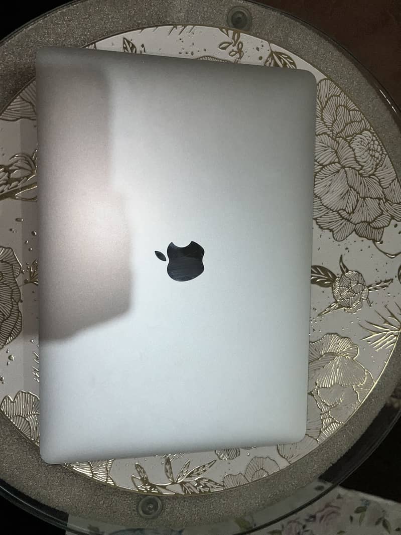 Macbook 2017 Pro Touchbar 1