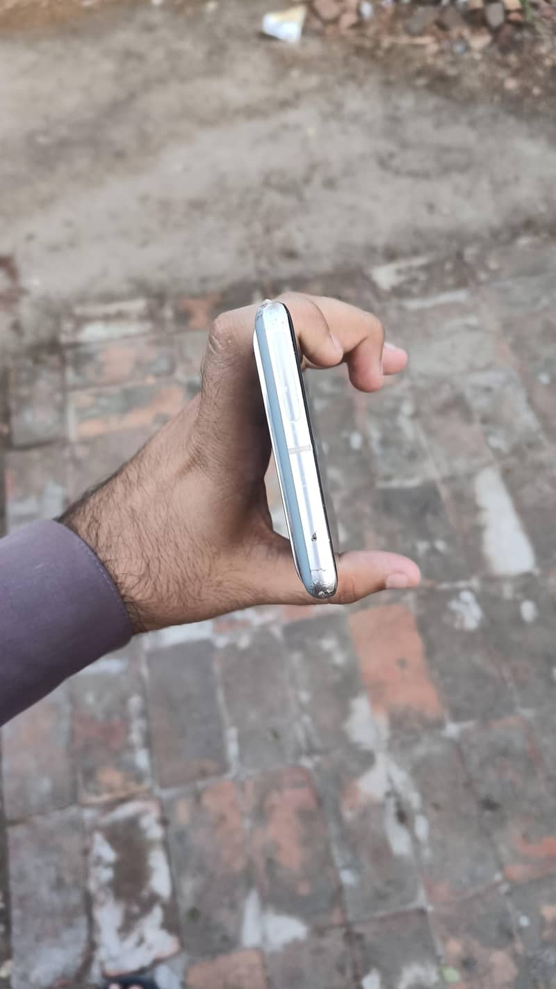 Google Pixel 7 Pro 4