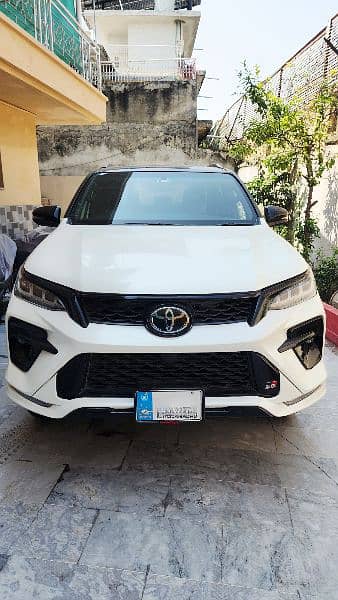 Toyota Fortuner 2024 GR