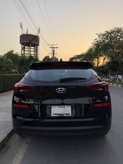 Hyundai Tucson 2023 parking sensor