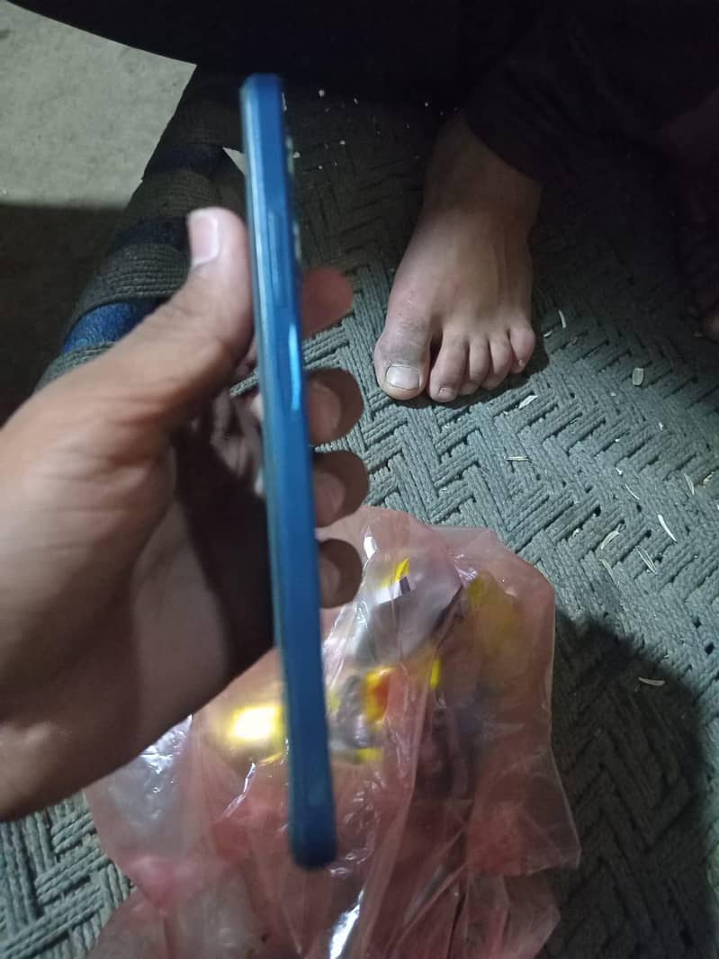 OPPO A17 4