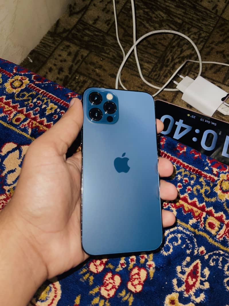 Apple iPhone 12 Pro 4