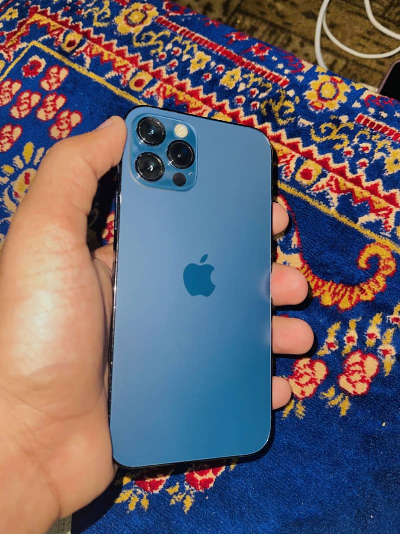 Apple iPhone 12 Pro 6