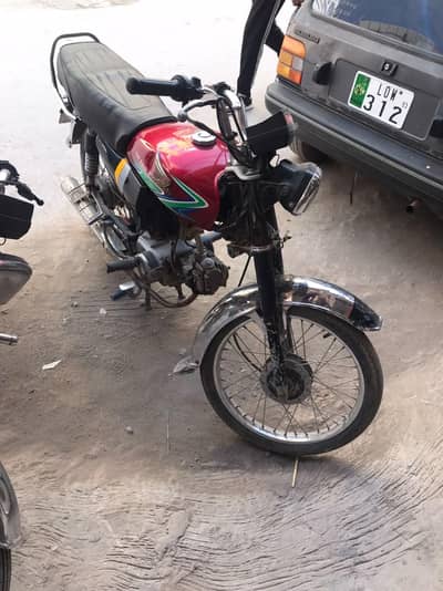 Honda cg 125 and 70 for sale 03359435068 whtsapp location tramri