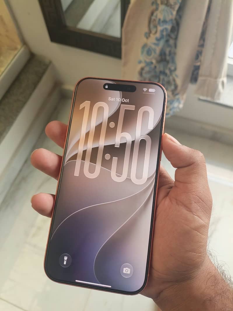 iPhone 17 pro max jv 0
