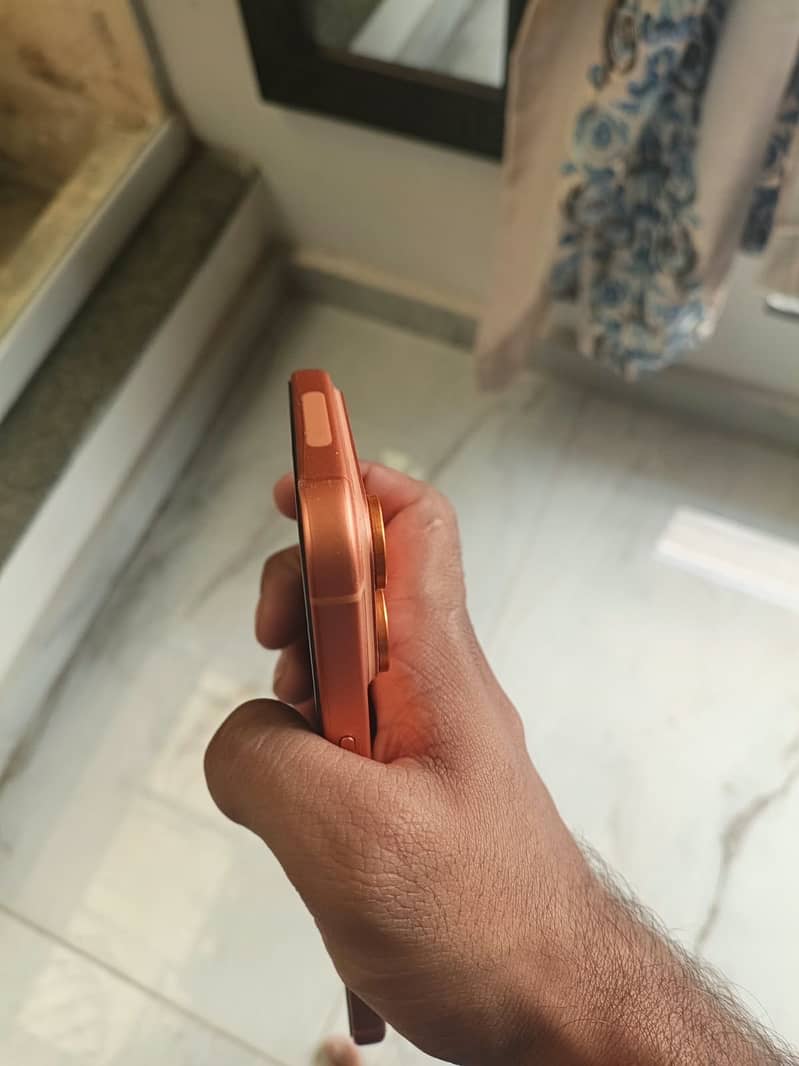 iPhone 17 pro max jv 2