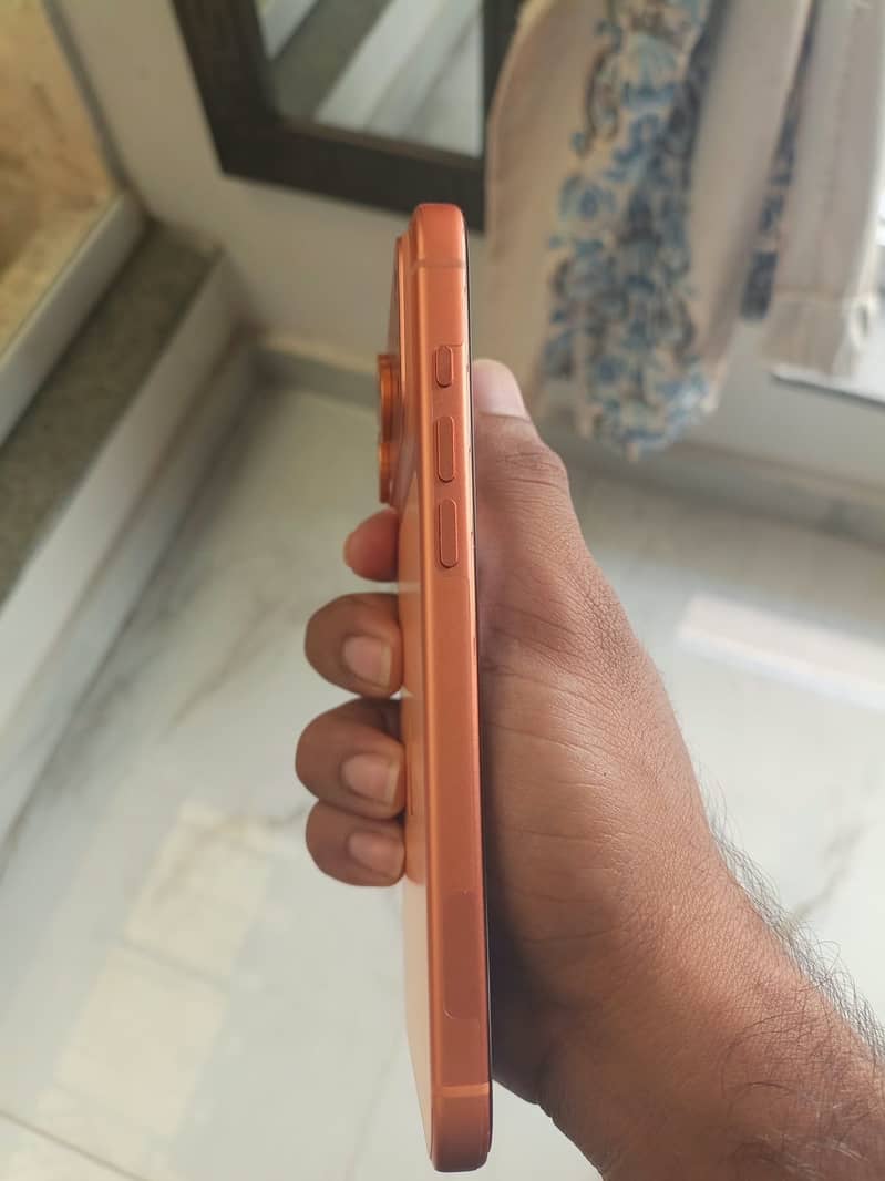 iPhone 17 pro max jv 6