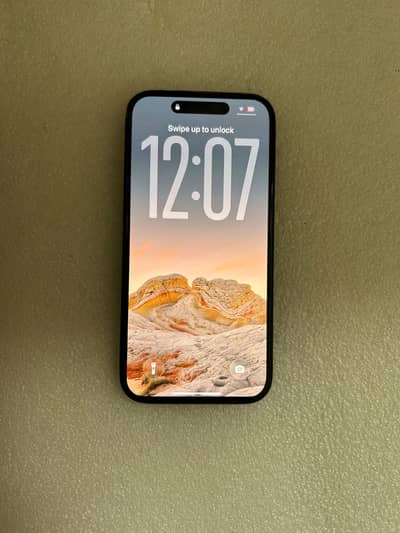Apple iPhone 15
