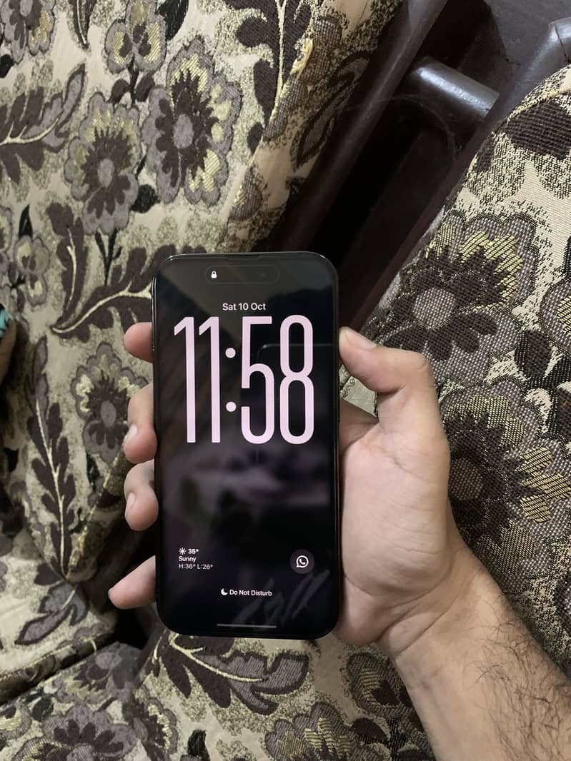 Apple iPhone 14 Pro 1