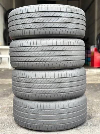 Michelin Tyres set 235 50 18