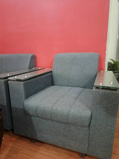 Matt Grey ,7Seater used only 7months
