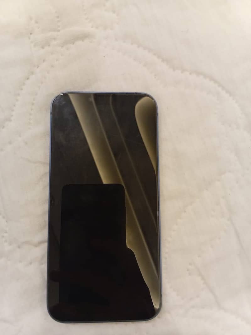 Apple iPhone 13 1