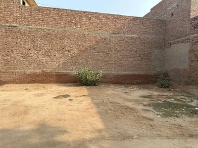 Residential plot for sale Direct contact with Owner