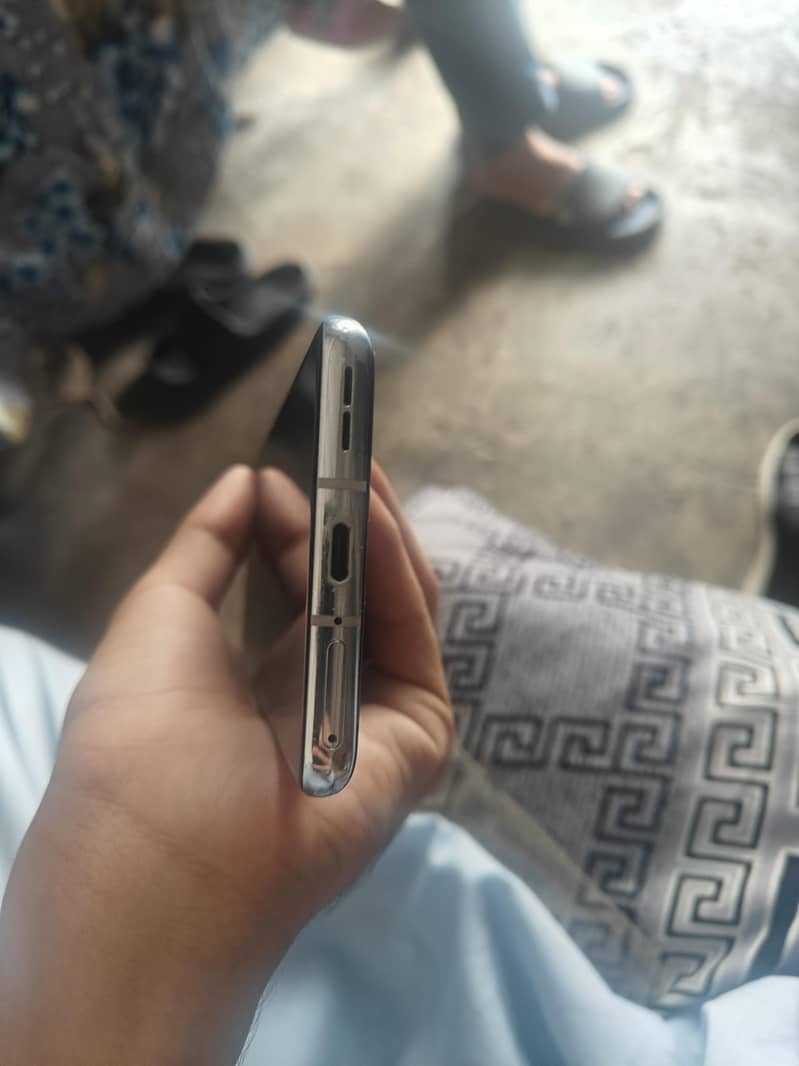 One Plus 9 Pro 1
