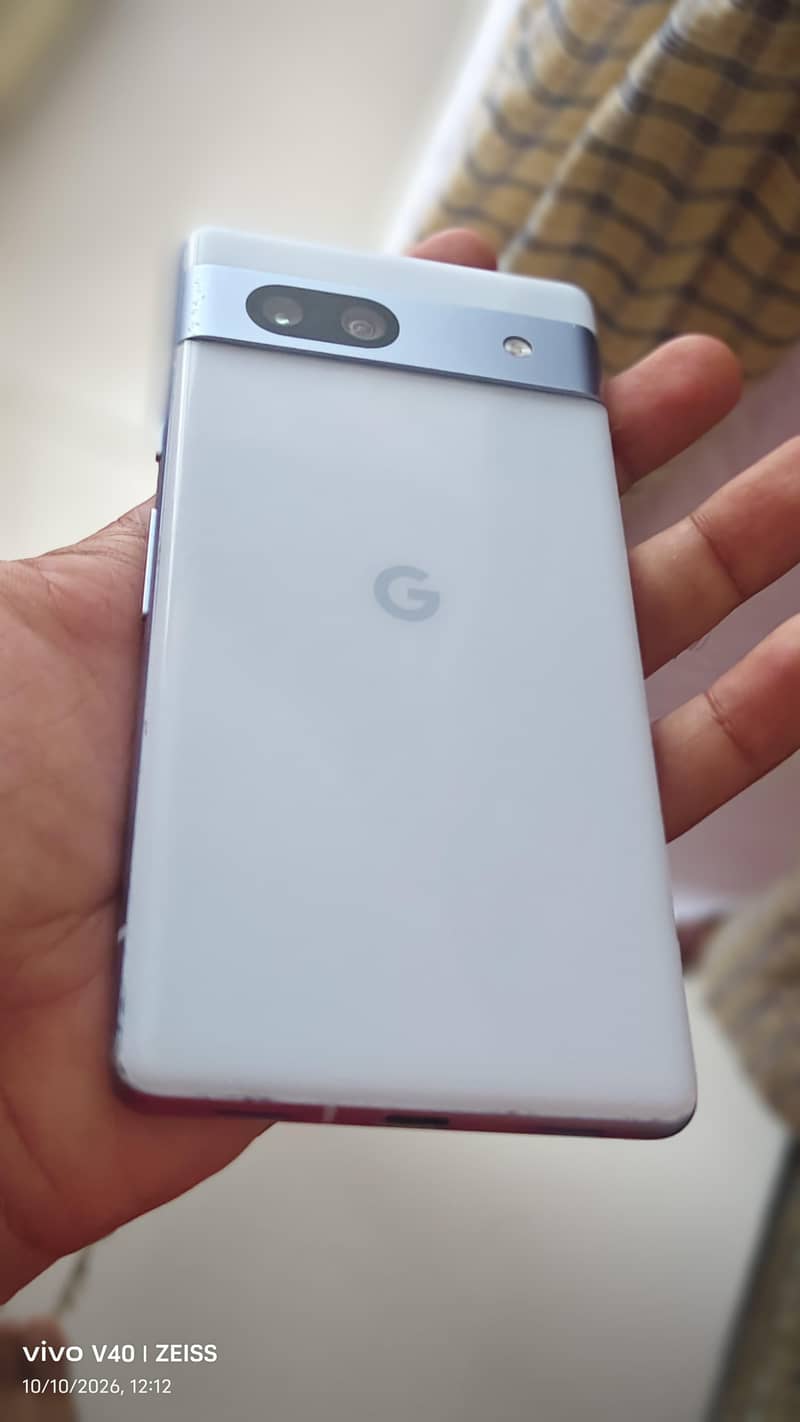 Google Pixel 7a 2