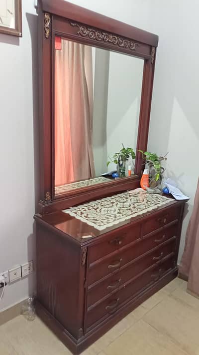 moving out sale