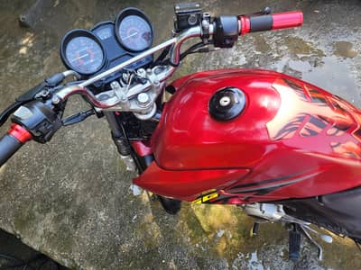 YAMAHA YBR 125