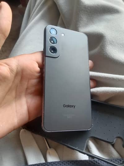 Samsung Mobile S22